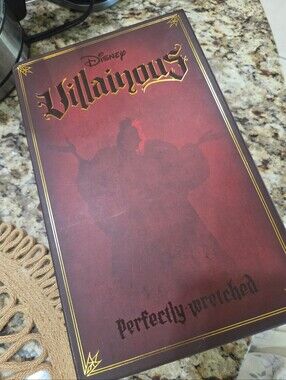 Disney Villainous Board Game Box (Perfectly Wretched)
